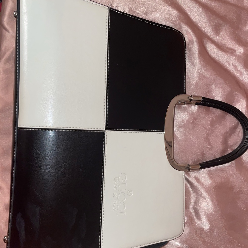 hand bag